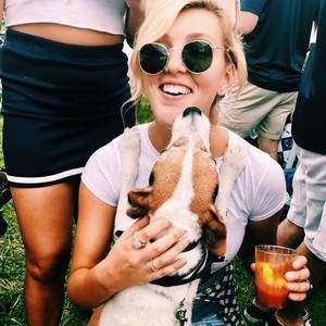 Meet your Posher, Rachel